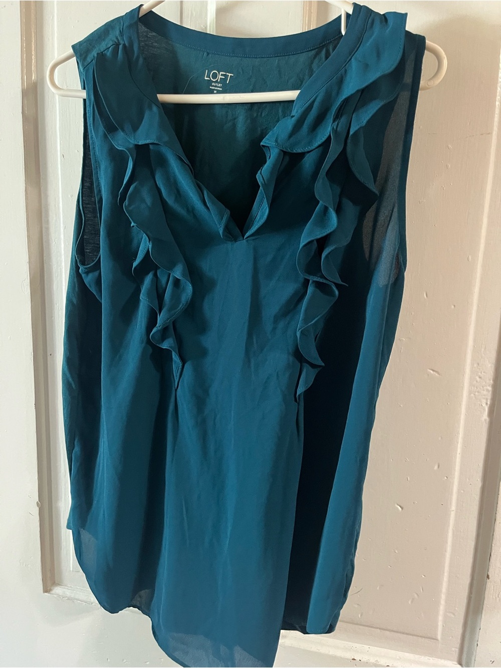 LOFT Teal Ruffled V-Neck Sleeveless Blouse